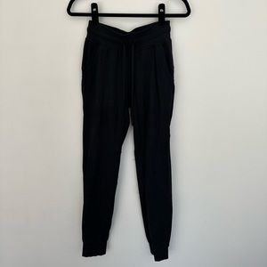 LULULEMON - READY TO RULU JOGGER